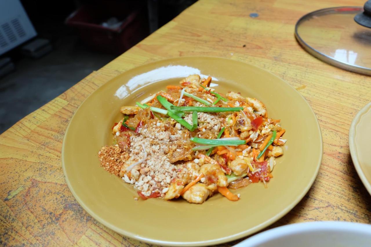 Mr. Chuoi Bar And Hut 호텔 Ko Phra Thong 외부 사진